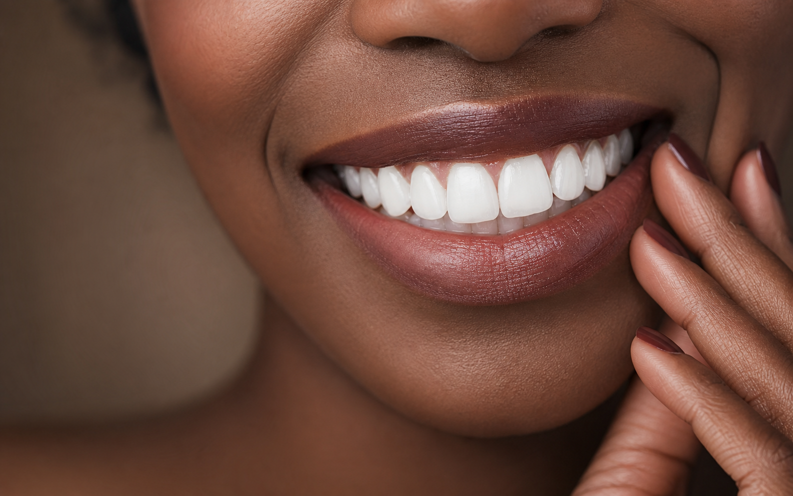 Natural cosmetic dentistry result